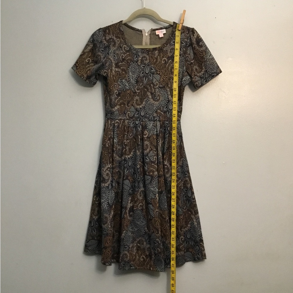 LuLaRoe Women's Heathered Olive Green Top